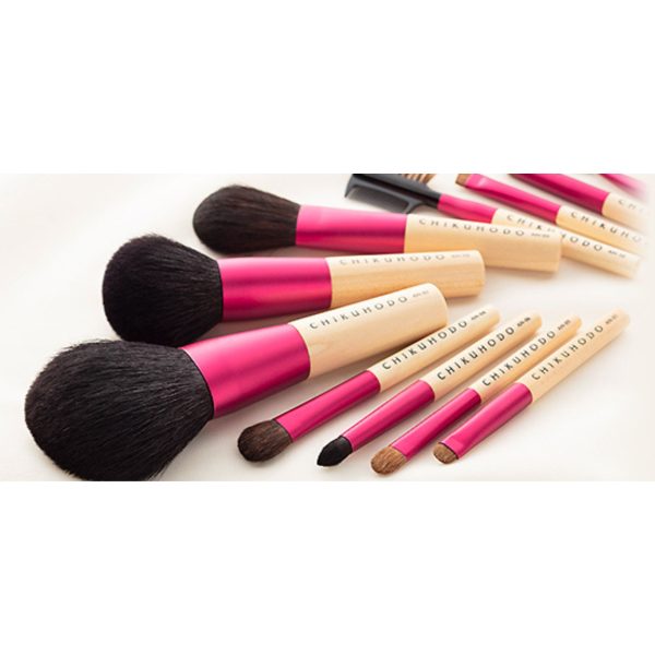 Chikuhodo AN-7 Shadow-liner Brush, Anne Series Discount