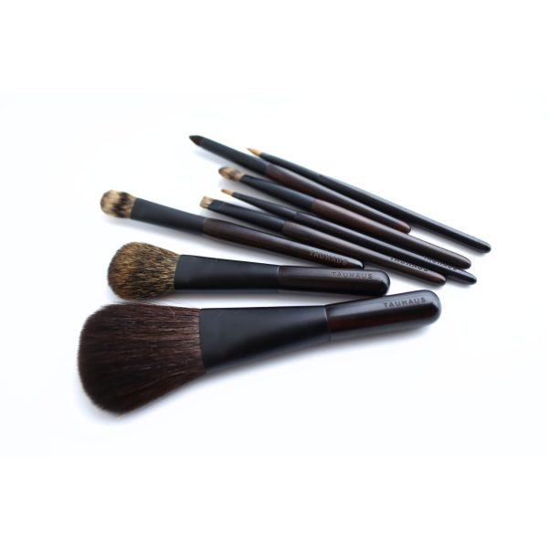 Tauhaus EH-01 Powder Brush, Ode Series Hot on Sale