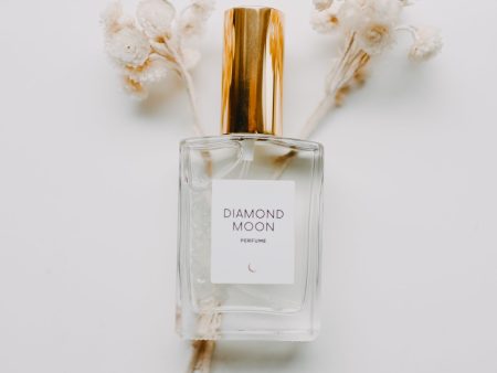 Diamond Moon Eau De Parfum Spray Supply