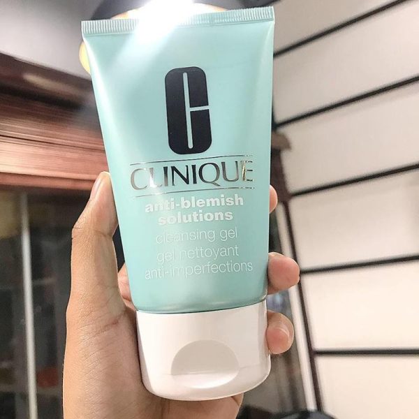 Gel rửa mặt CLINIQUE Anti-blemish Solutions For Sale